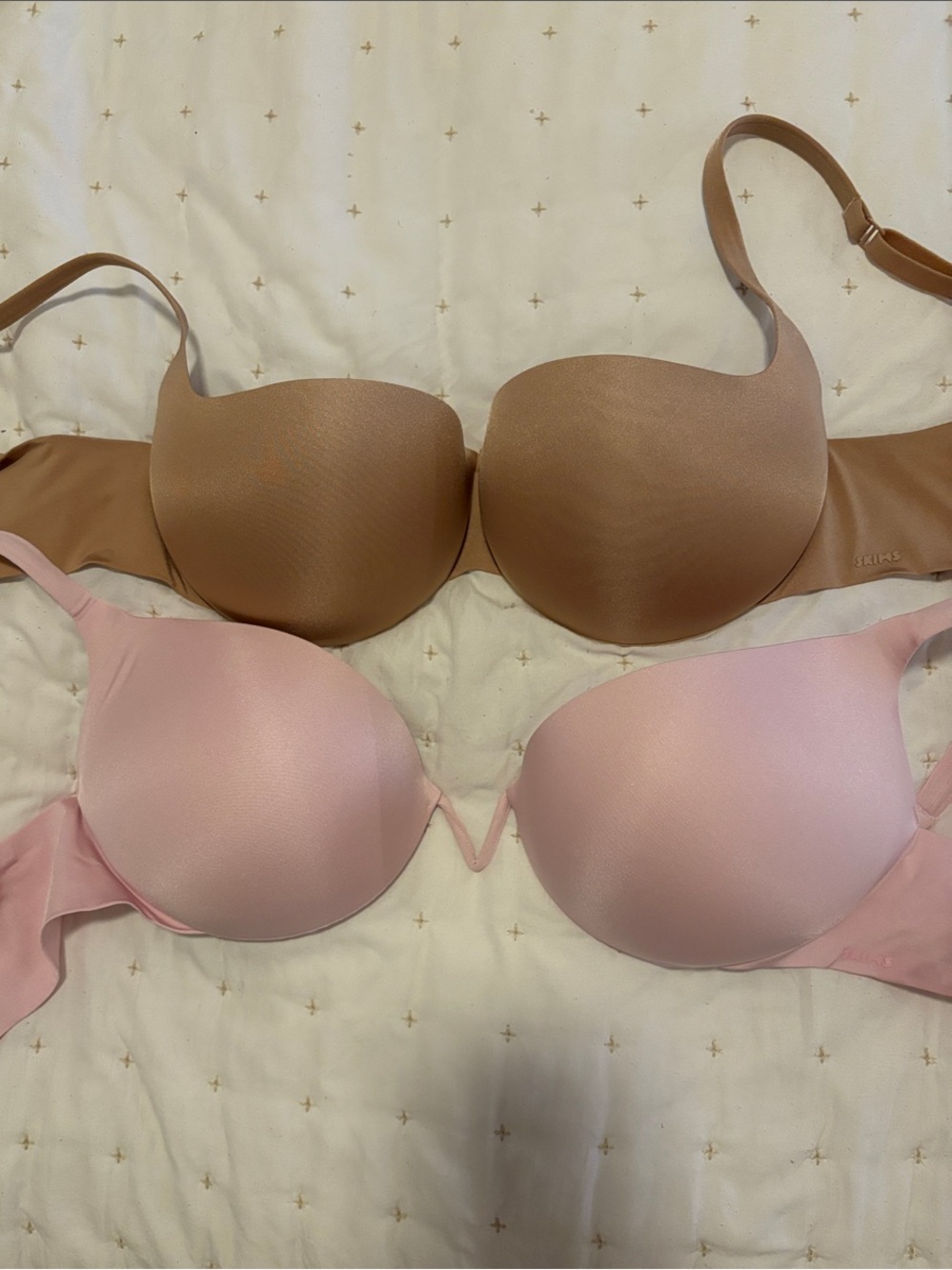 SKIMS lot of 2 never worn Bras in Nude 34DD Pink 34DDD